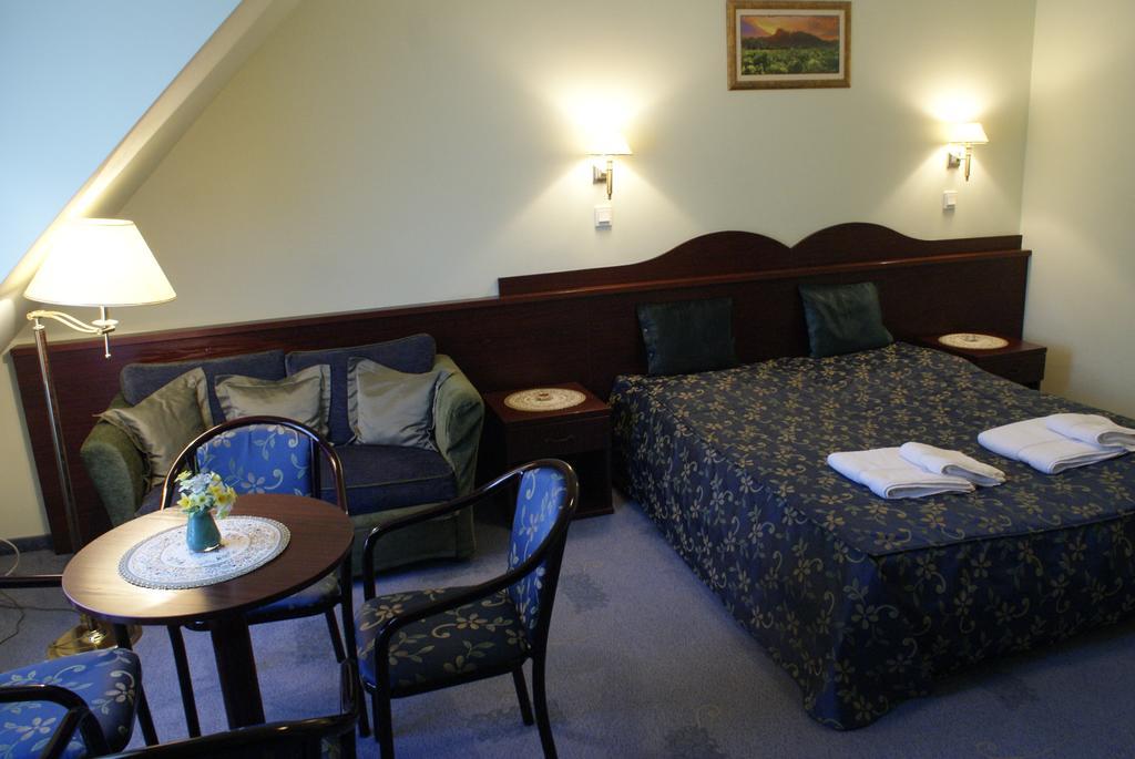 Hotel Kolibri Miszkolc Zewnętrze zdjęcie